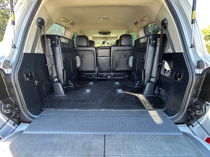 2013 Toyota Landcruiser VX