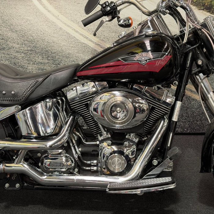 2006 HARLEY-DAVIDSON FLSTF FAT BOY Black