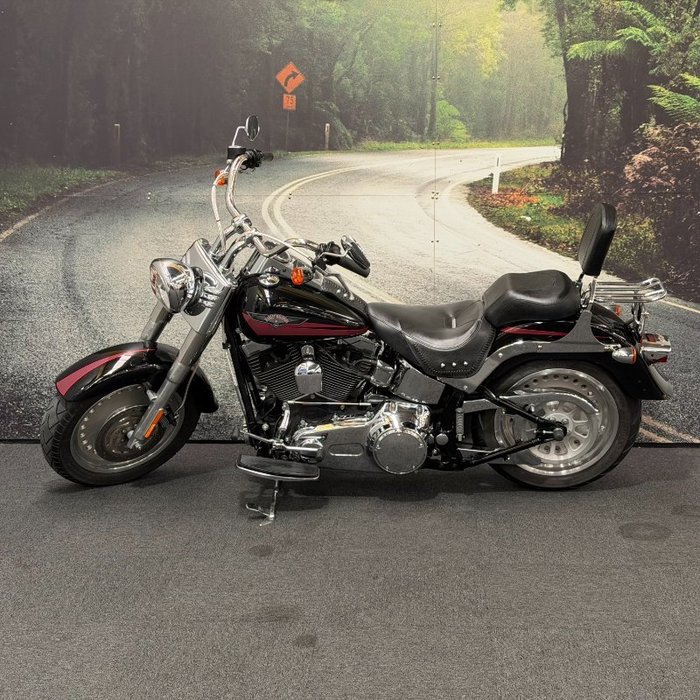 2006 HARLEY-DAVIDSON FLSTF FAT BOY Black