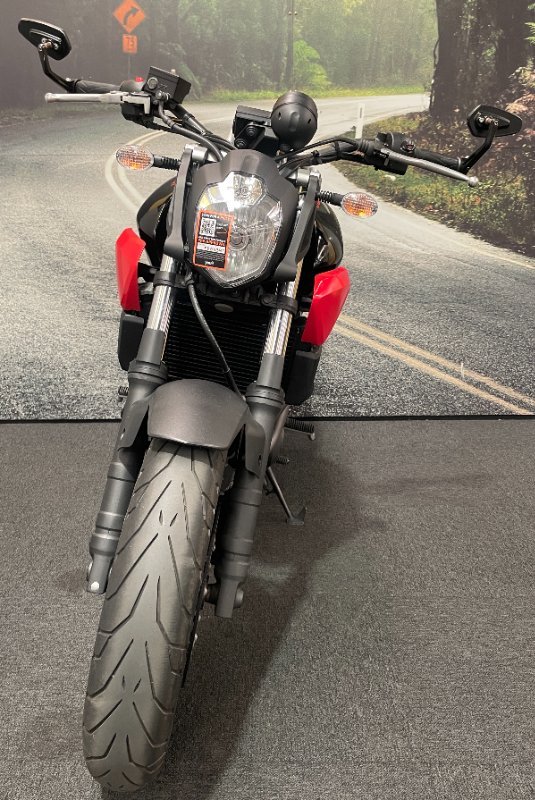 Yamaha 2013 YAMAHA 660CC MT03D Black