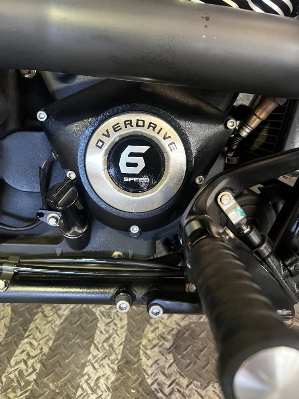 2016 VICTORY HAMMER 8-BALL Solid Black INT