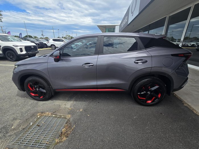 2023 Chery OMODA 5 EX MY23 Mercurial Grey with Red Strike