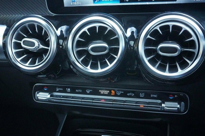 2021 Mercedes-Benz GLB-Class GLB250