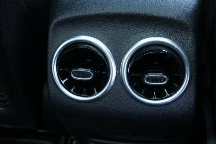 2021 Mercedes-Benz GLB-Class GLB250