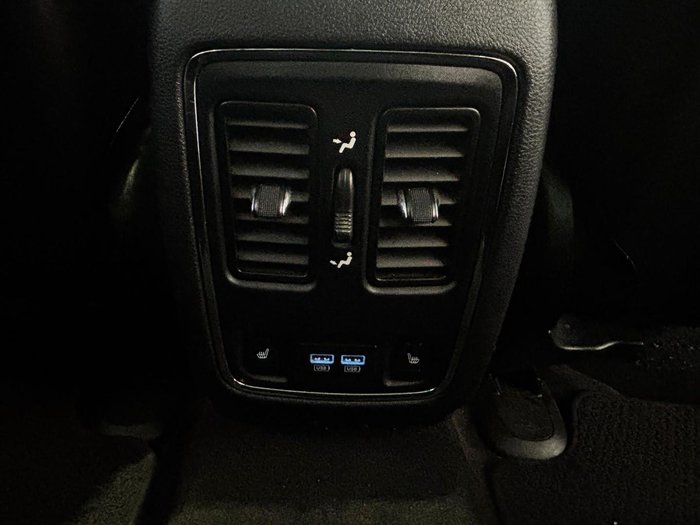 2015 Jeep Grand Cherokee Summit WK MY15 4X4 Constant