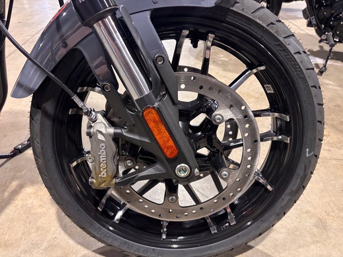 2023 Indian SPORT CHIEF GREY