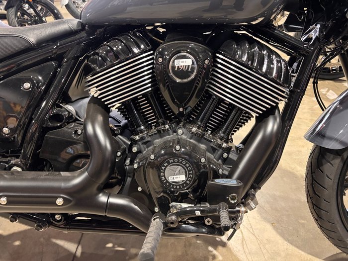 2023 Indian SPORT CHIEF GREY