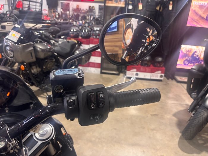 2023 Indian SPORT CHIEF GREY