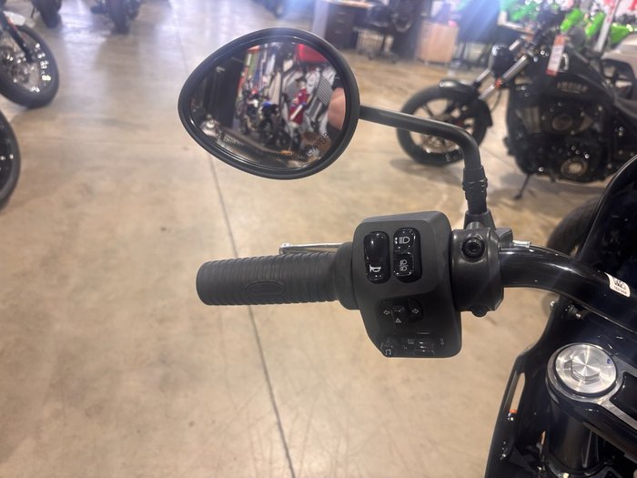 2023 Indian SPORT CHIEF GREY