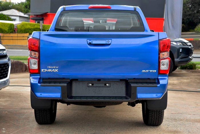 2025 Isuzu D-MAX LS-M