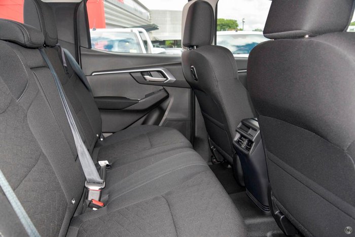 2025 Isuzu D-MAX LS-M