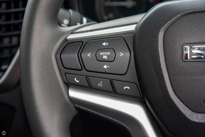 2025 Isuzu D-MAX LS-M