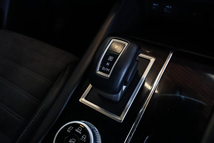 2023 Mitsubishi Outlander LS Black Edition