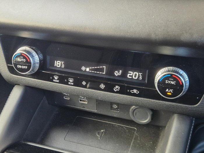 2021 Mitsubishi Outlander LS