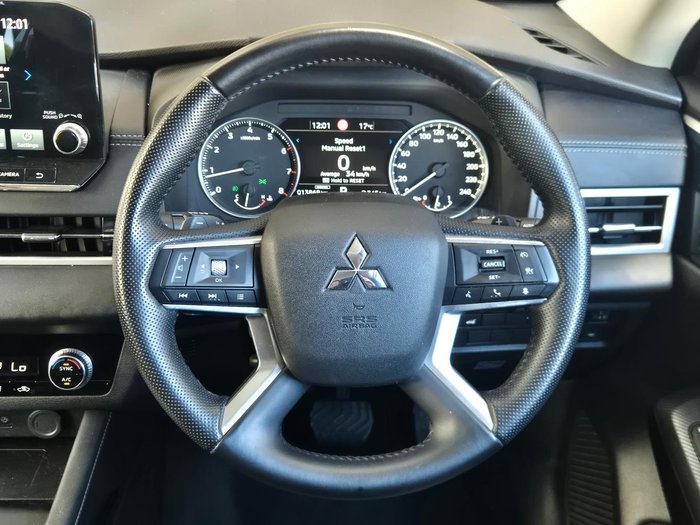 2021 Mitsubishi Outlander LS