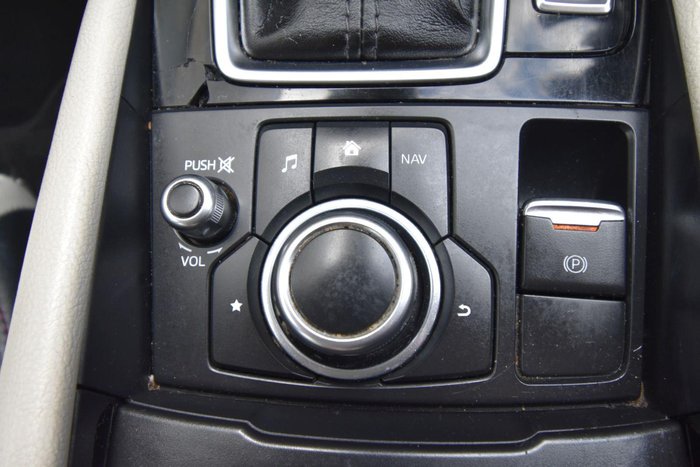 2017 Mazda 3 SP25 GT