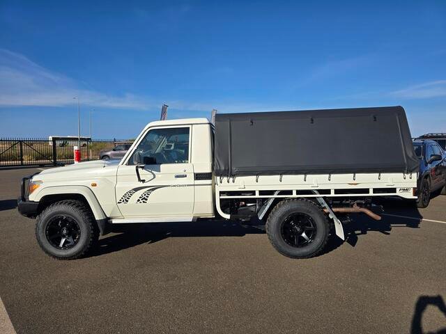 2022 Toyota Landcruiser Military LC70 T/D Single Cab Chassis GXL