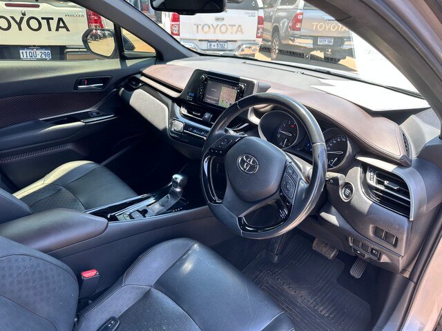 2018 Toyota CH-R CHR AWD Pet Hatch CVT Koba
