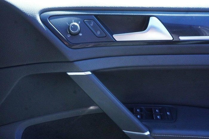 2019 Volkswagen Golf R