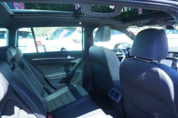 2019 Volkswagen Golf R