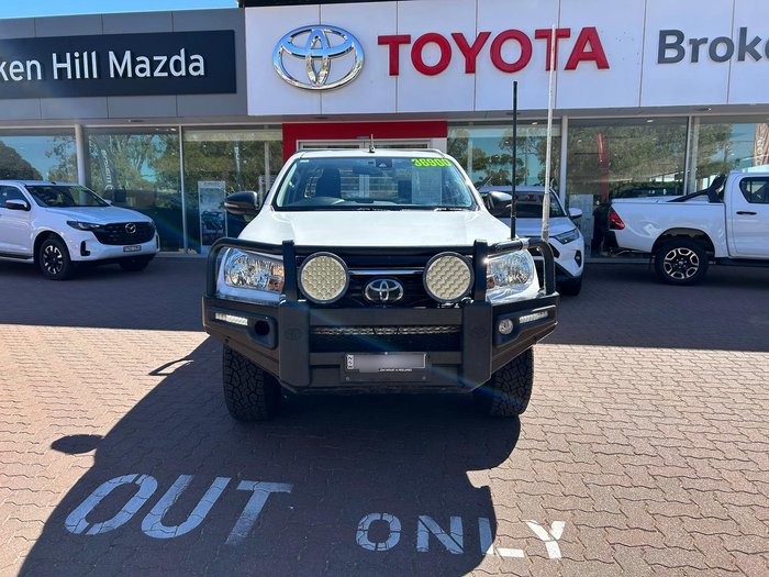 2019 Toyota Hilux SR