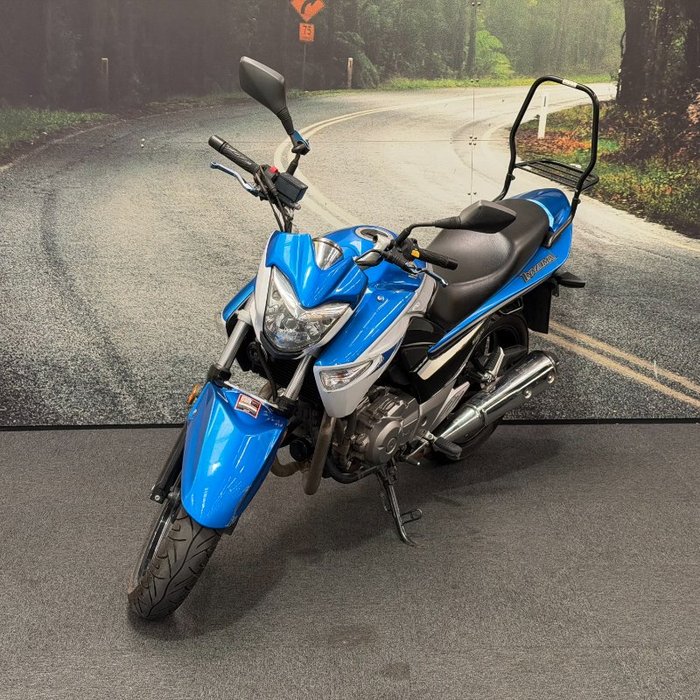 2015 Suzuki INAZUMA 250 (GW250) Blue