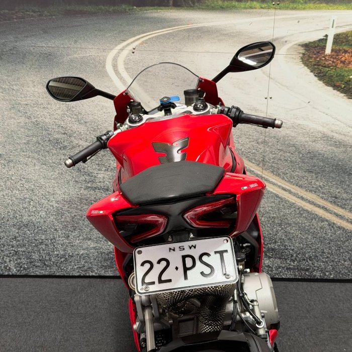 2014 DUCATI 899 PANIGALE Red