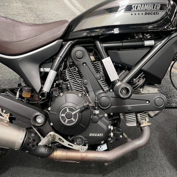 2016 DUCATI SCRAMBLER SIXTY2 Black