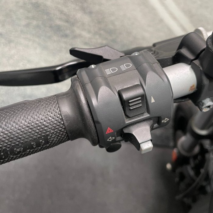 2016 DUCATI SCRAMBLER SIXTY2 Black