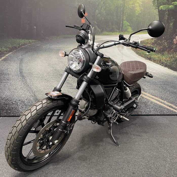 2016 DUCATI SCRAMBLER SIXTY2 Black