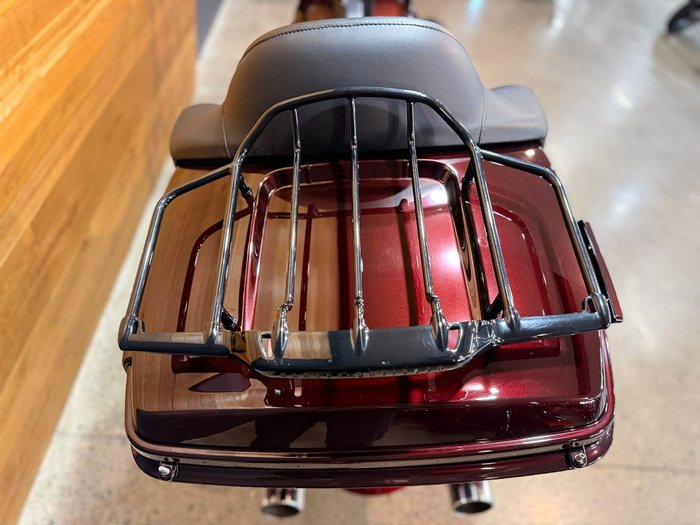 2017 Harley-davidson FLHTKSE CVO LIMITED Red