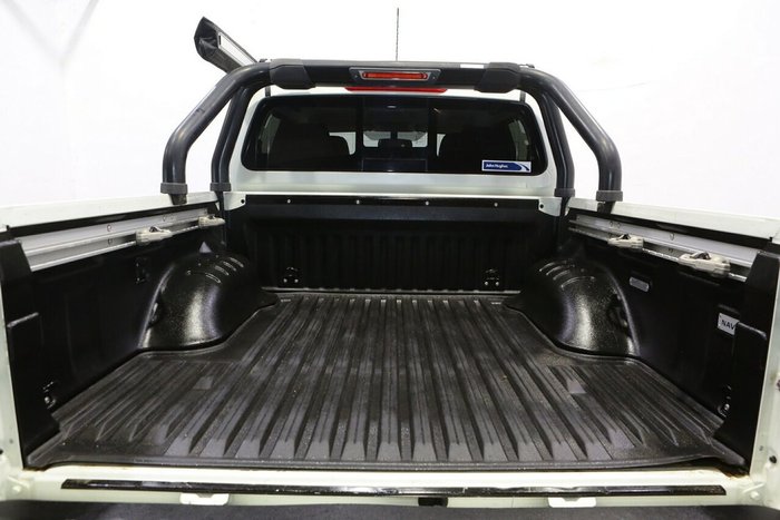 2020 Nissan Navara N-TREK