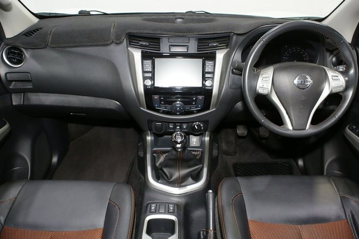 2020 Nissan Navara N-TREK