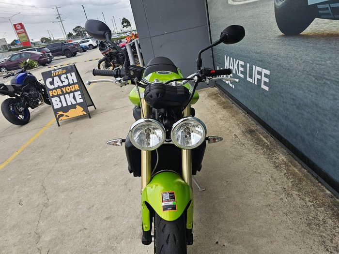 2010 Triumph STREET TRIPLE 675 Green