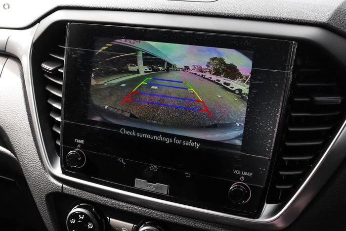 2025 Isuzu D-MAX LS-M