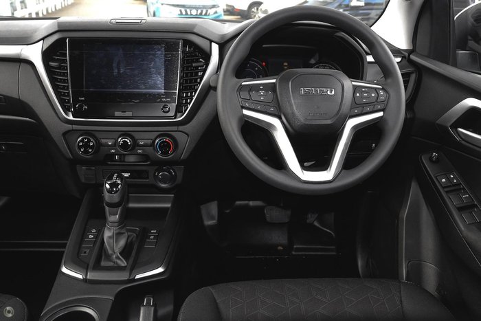 2025 Isuzu D-MAX LS-M