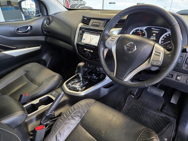 2015 Nissan Navara ST-X