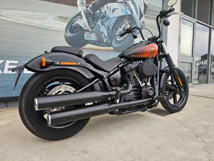 2022 HARLEY-DAVIDSON FXBBS STREET BOB (114) Black