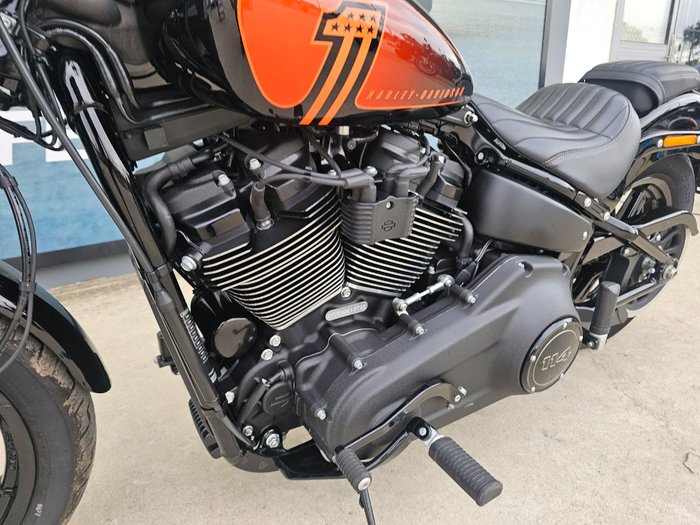 2022 HARLEY-DAVIDSON FXBBS STREET BOB (114) Black