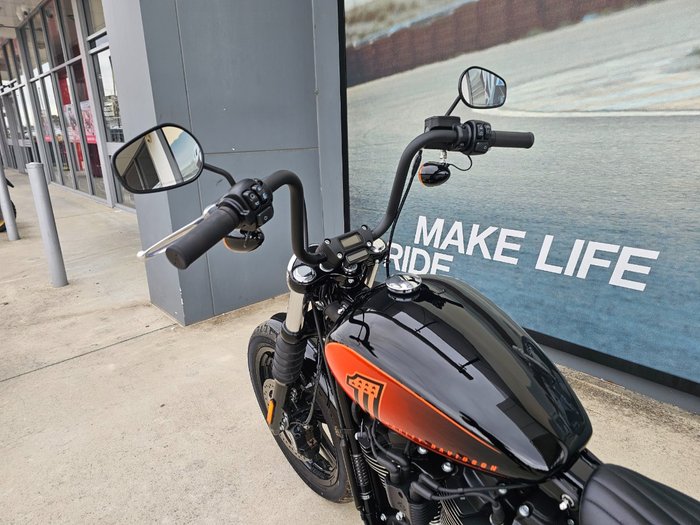 2022 HARLEY-DAVIDSON FXBBS STREET BOB (114) Black