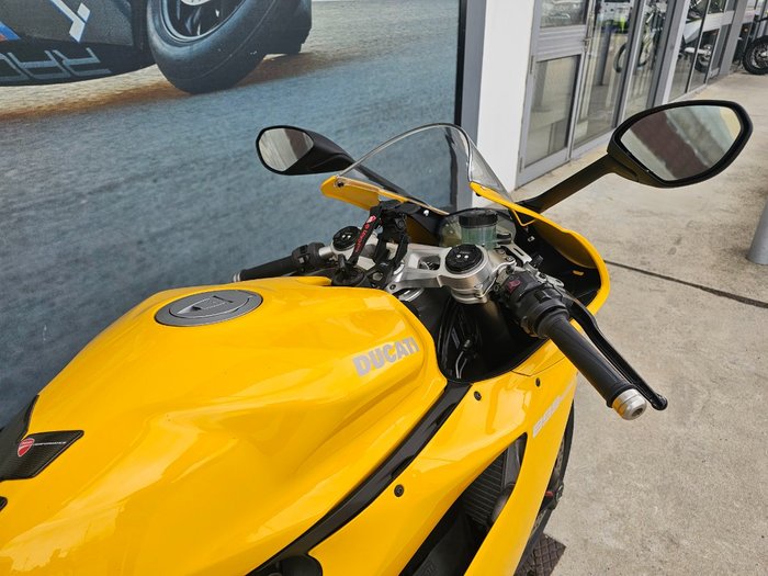 2014 DUCATI 899 PANIGALE White