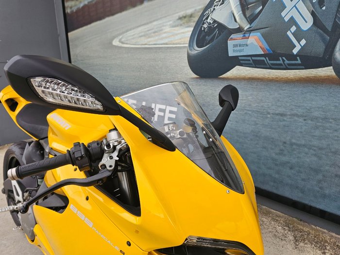 2014 DUCATI 899 PANIGALE White