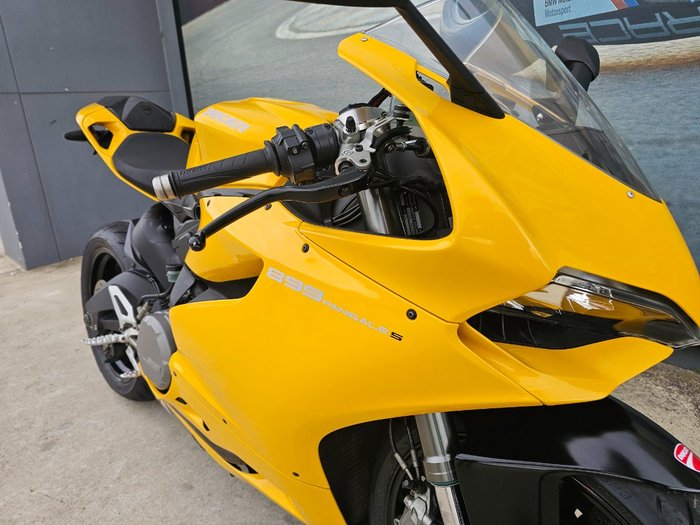 2014 DUCATI 899 PANIGALE White