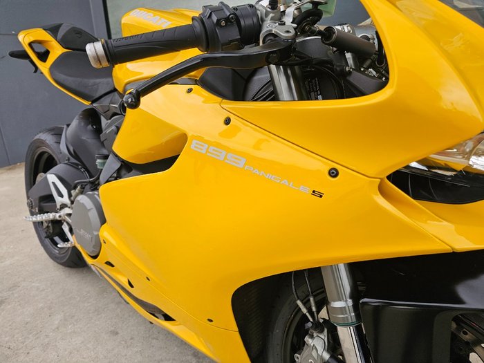 2014 DUCATI 899 PANIGALE White