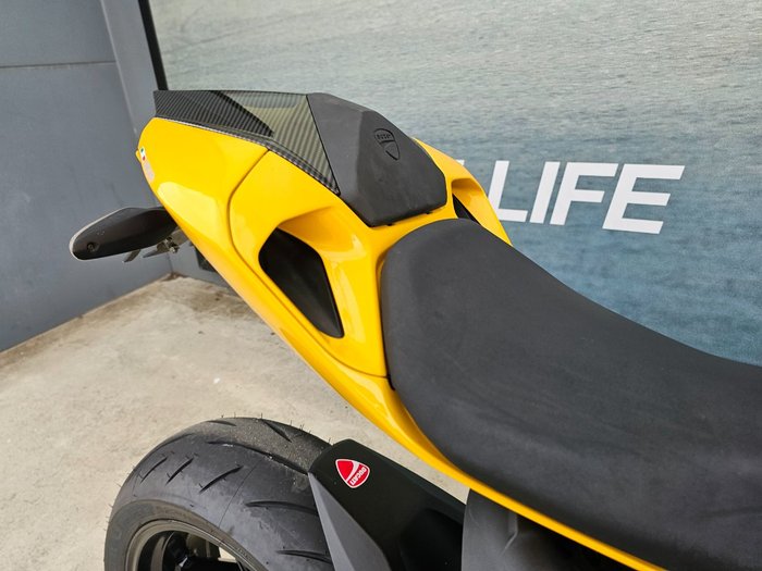 2014 DUCATI 899 PANIGALE White