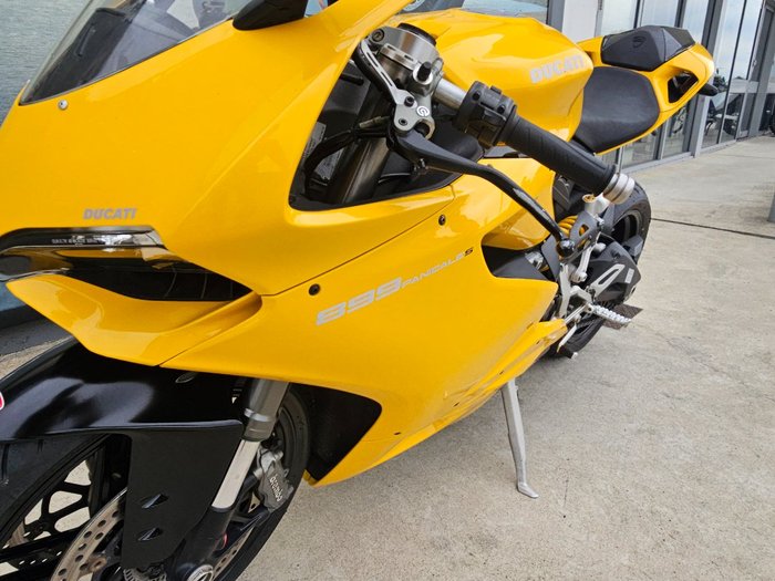 2014 DUCATI 899 PANIGALE White