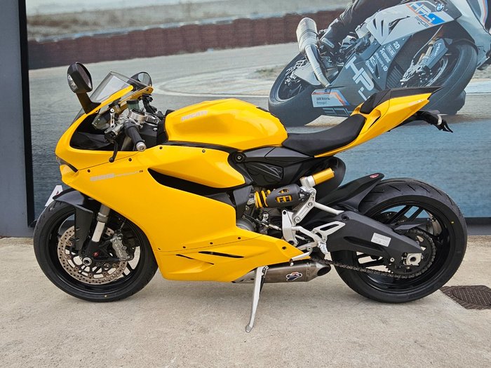 2014 DUCATI 899 PANIGALE White