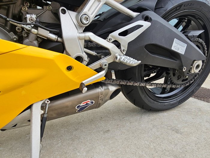 2014 DUCATI 899 PANIGALE White