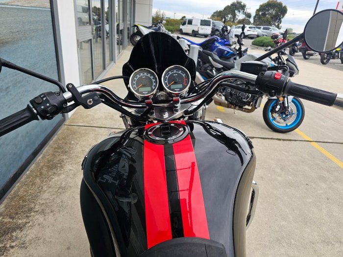 2017 Triumph ROCKET III ROADSTER Black