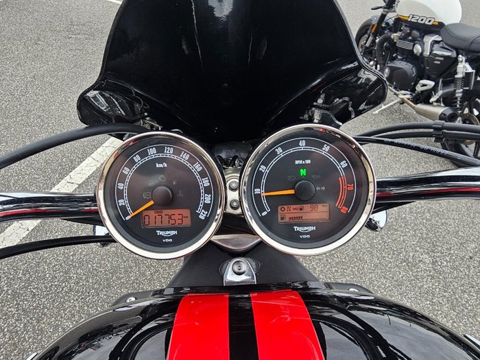 2017 Triumph ROCKET III ROADSTER Black